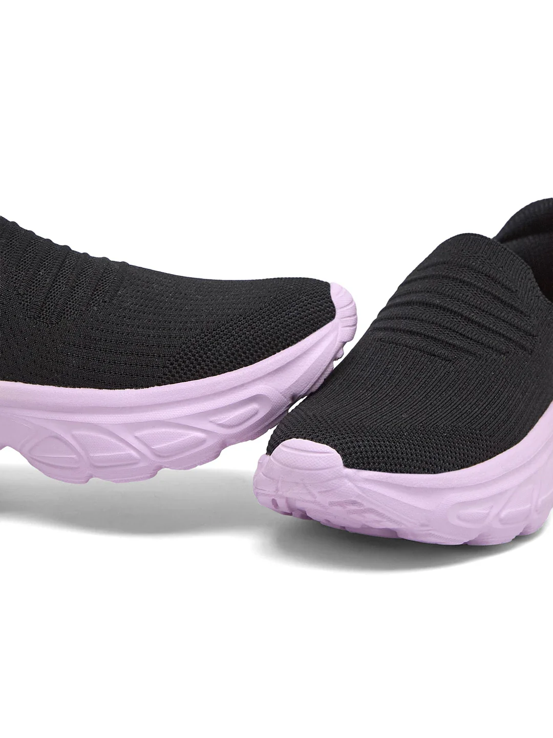 FRORA Black Women's Walking Shoes - Image 7