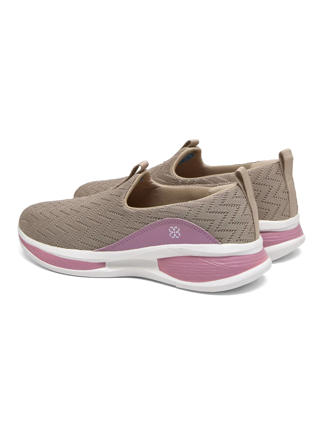 GARU Beige Women's Walking Shoes - Image 5