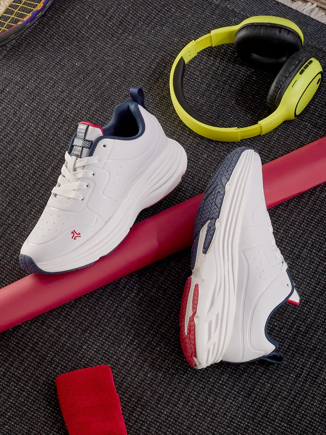 MAGNO White Child Sneakers
