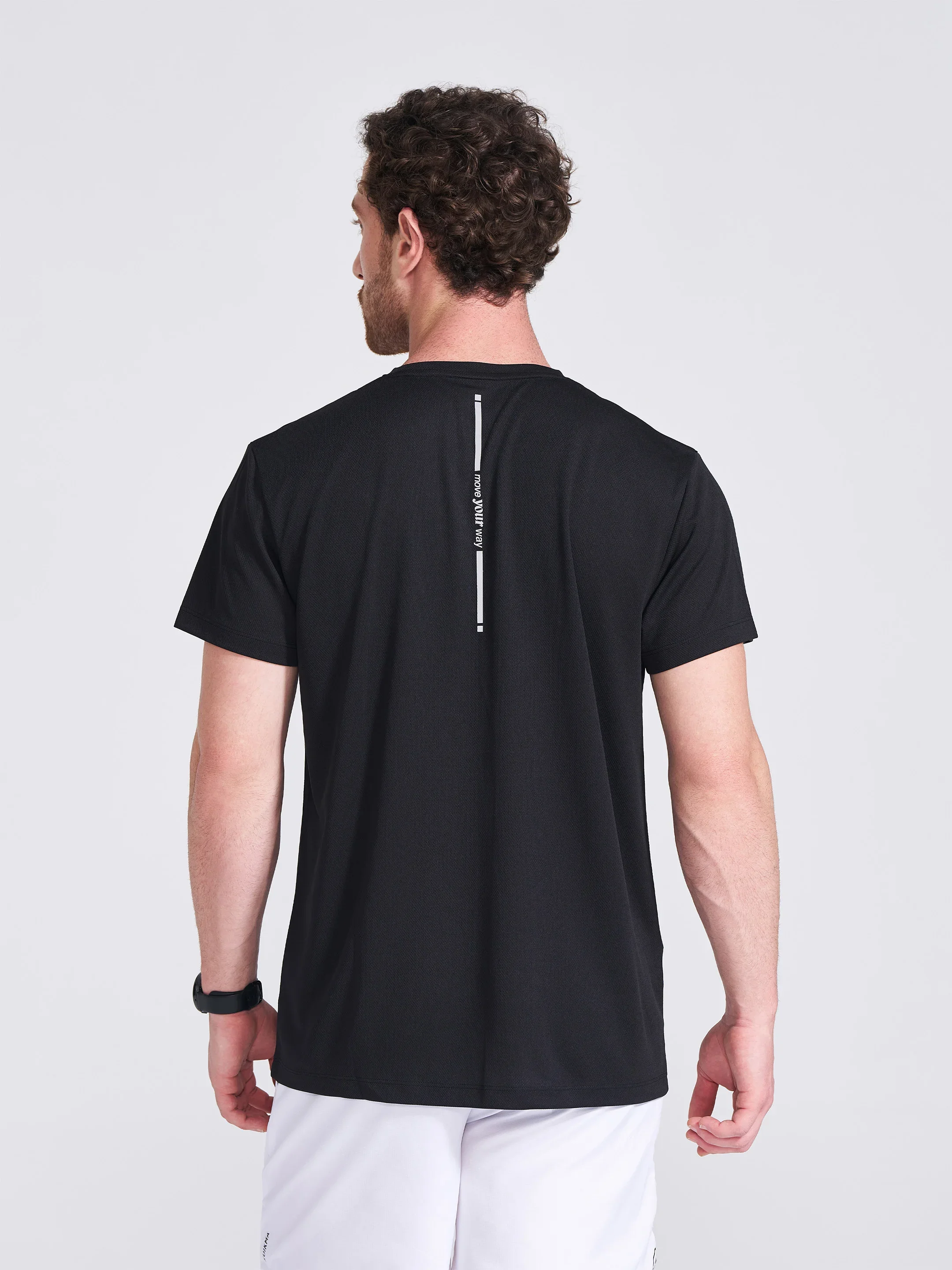 Men's Black Solid Round Neck T-Shirt - Image 5