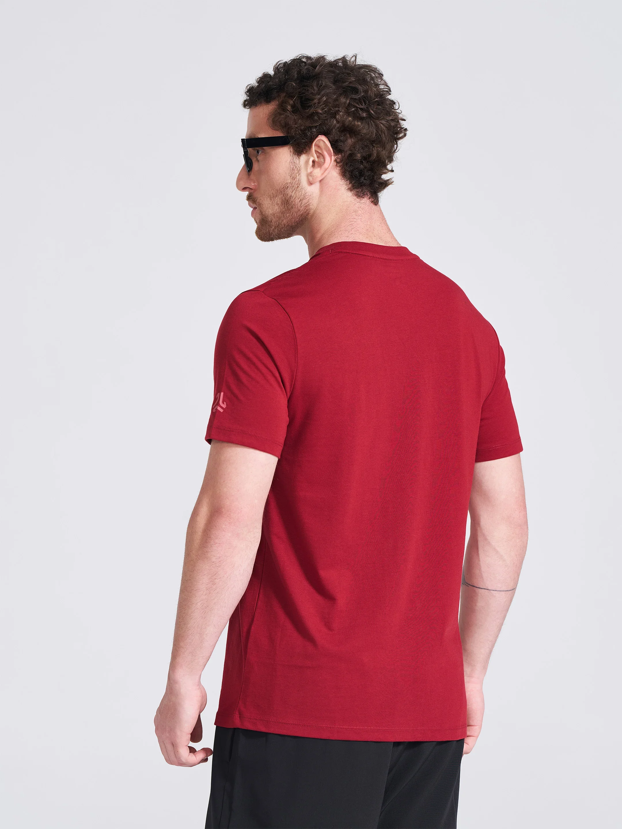 Men's Burgundy Printed Round Neck T-Shirt - Image 5