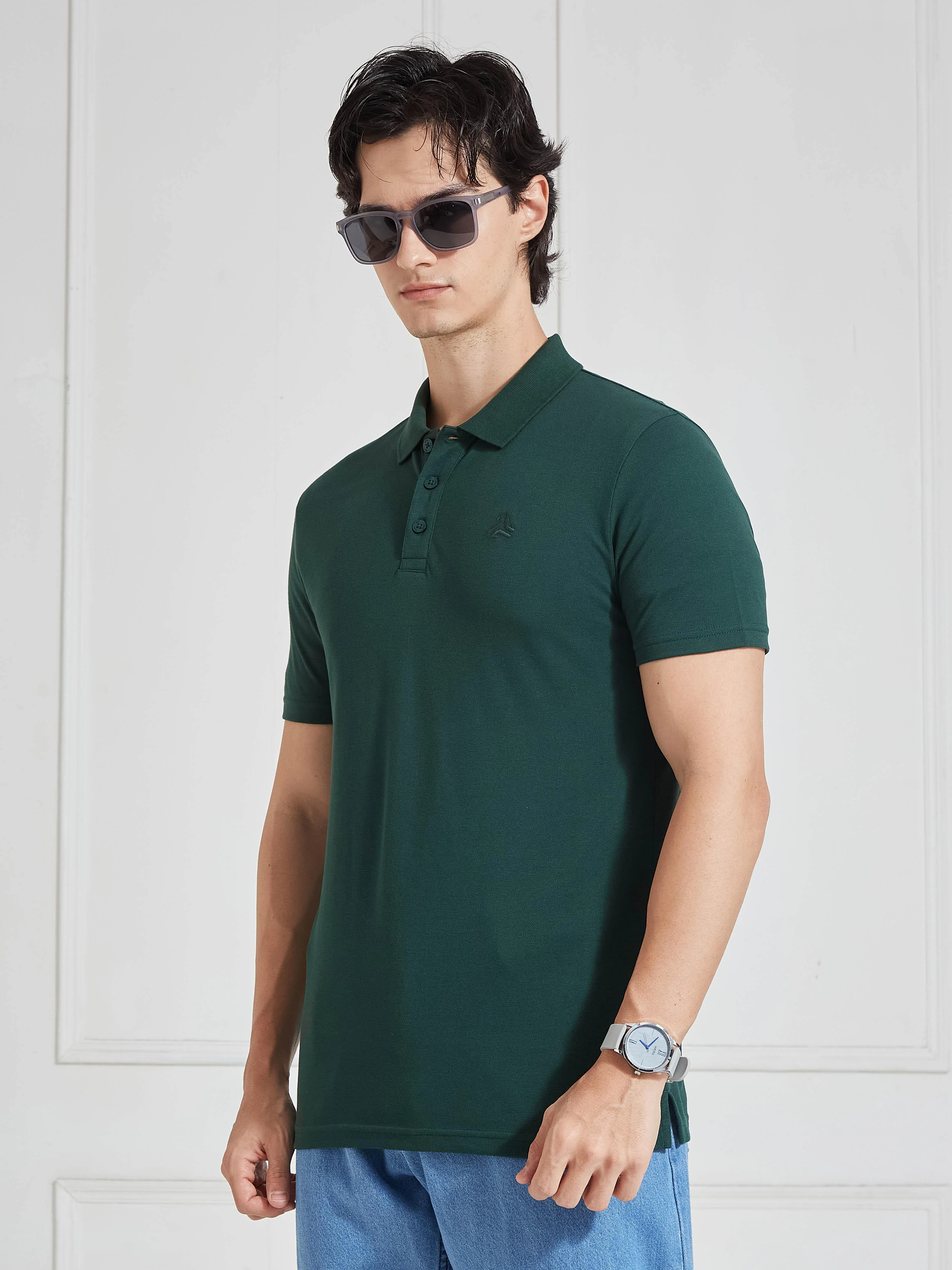 Men's Green Solid Polo Collar T-Shirt