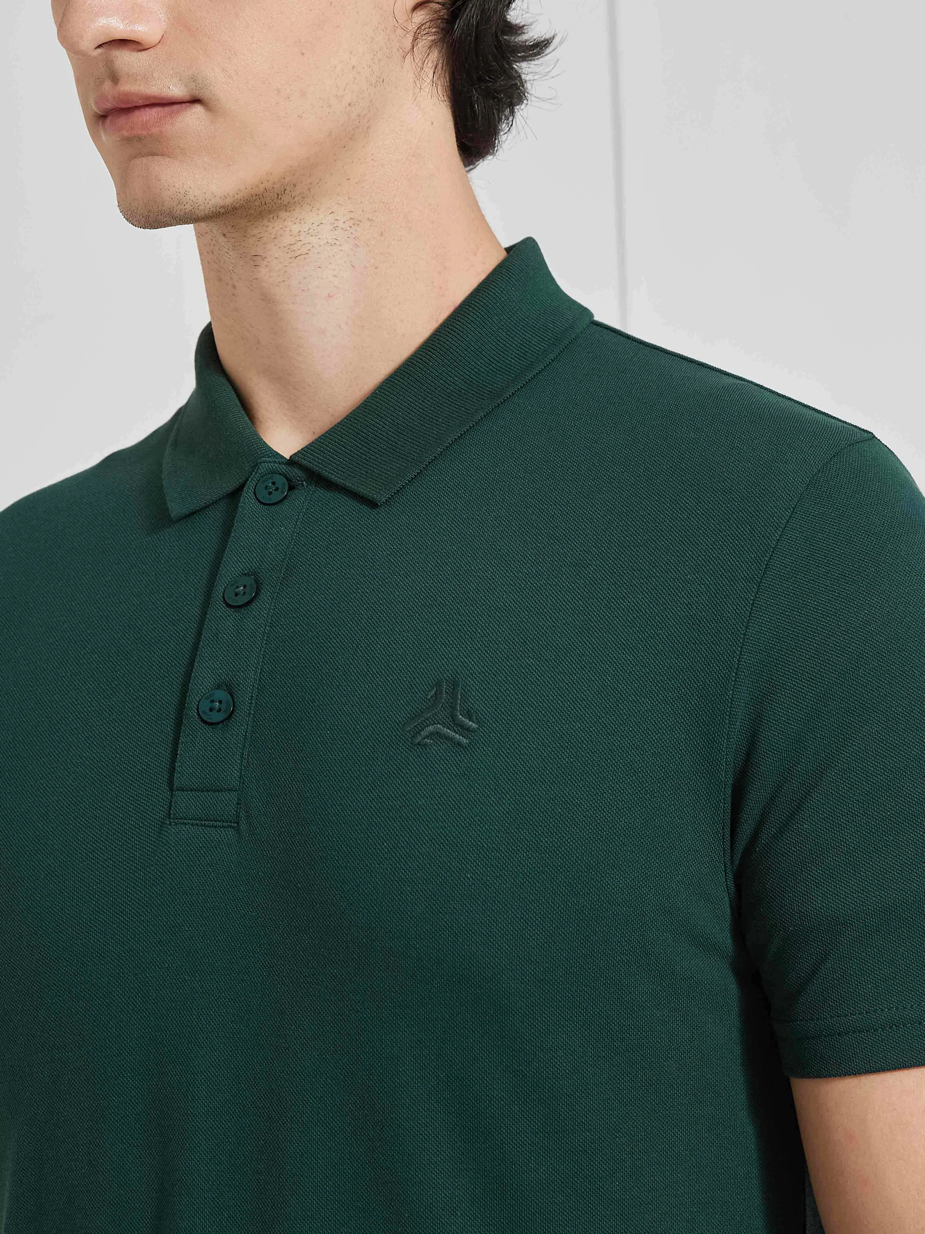 Men's Green Solid Polo Collar T-Shirt - Image 3