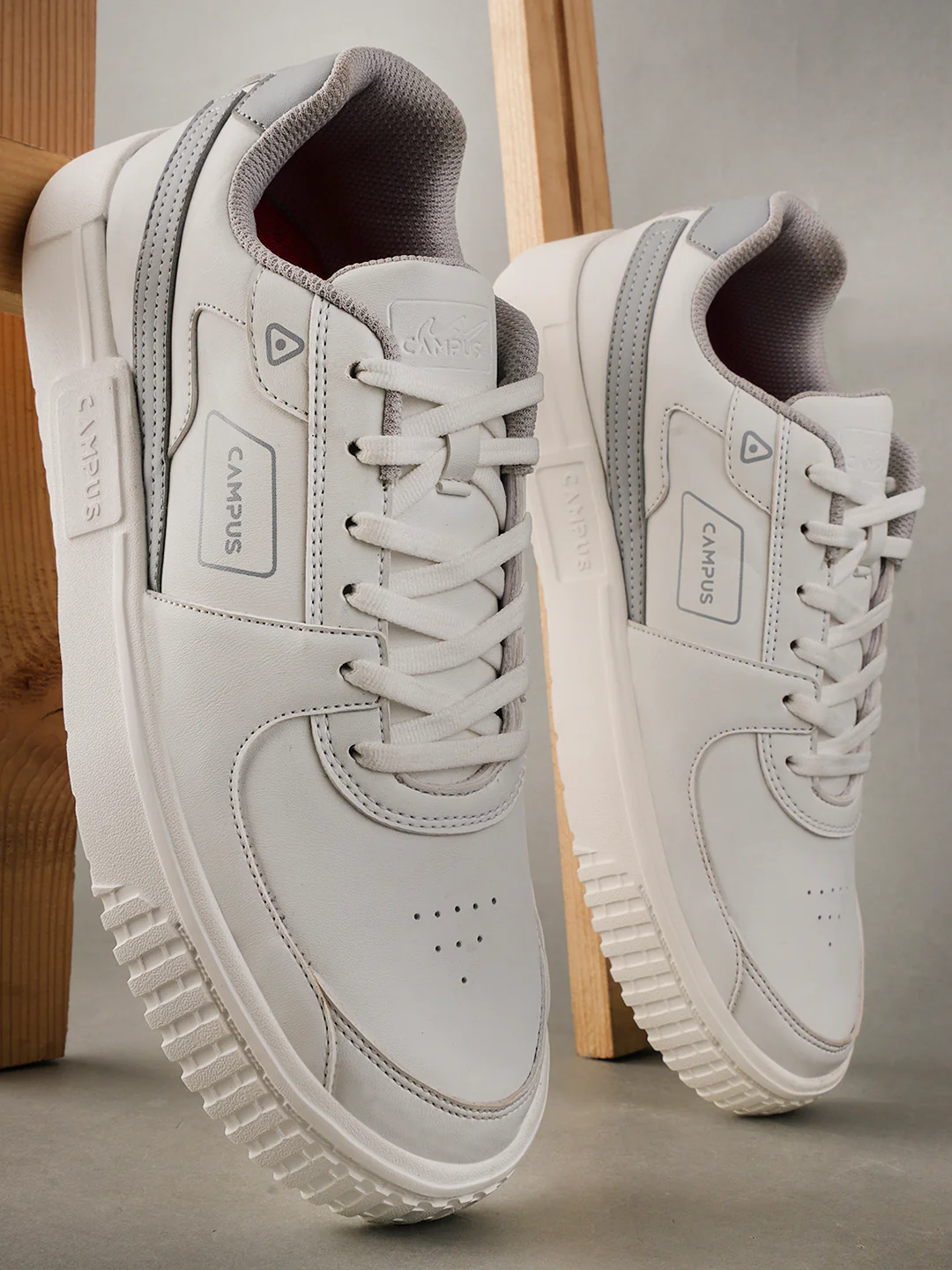OG-10 White Men's Sneakers - Image 5