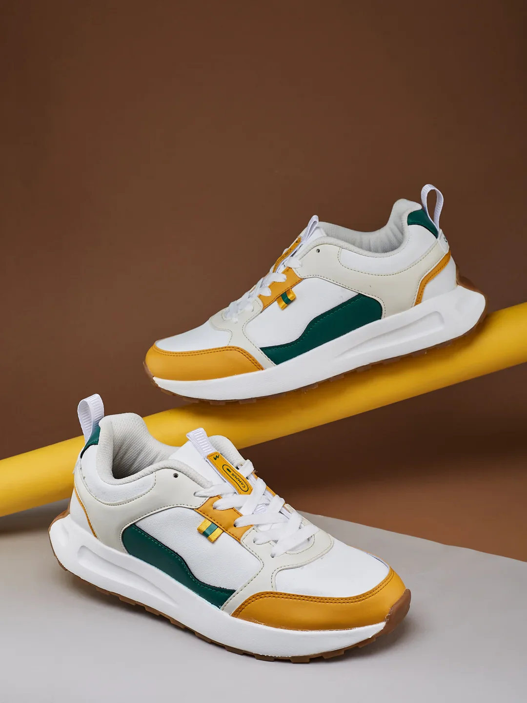 PASSO White Men's Sneakers