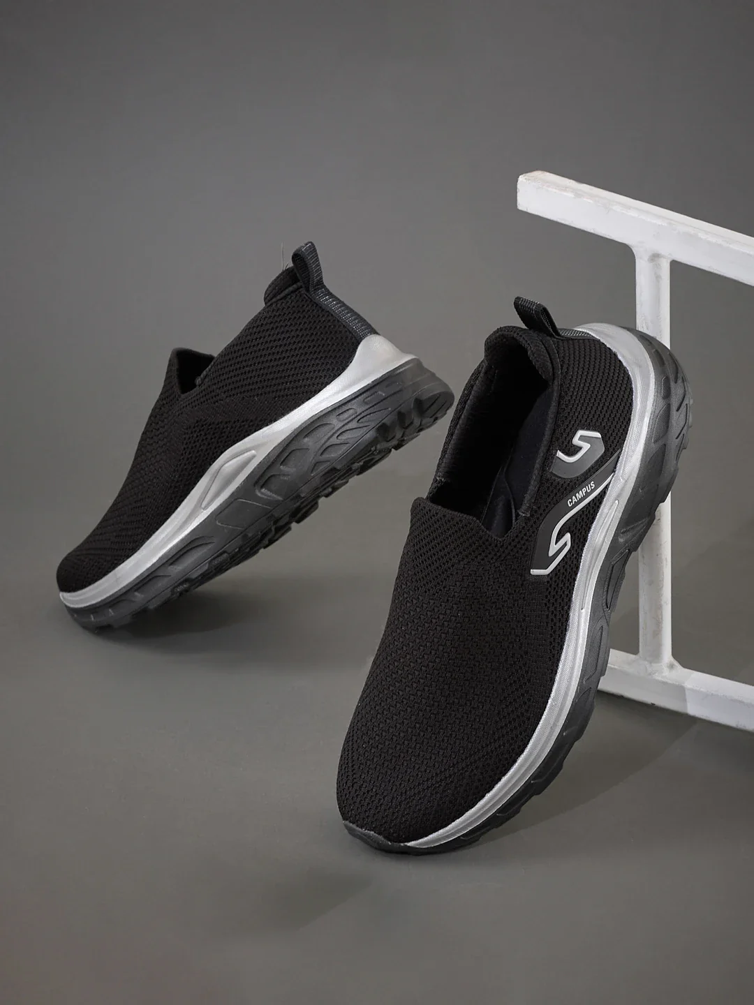 RALKO Black Men's Walking Shoes