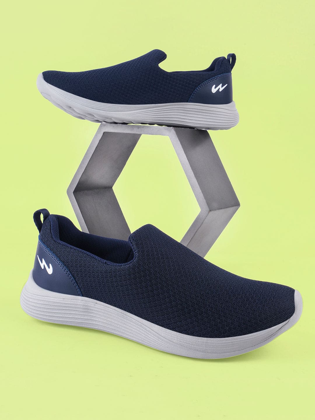SHUTTLE Navy Men's Walking Shoes - Image 5