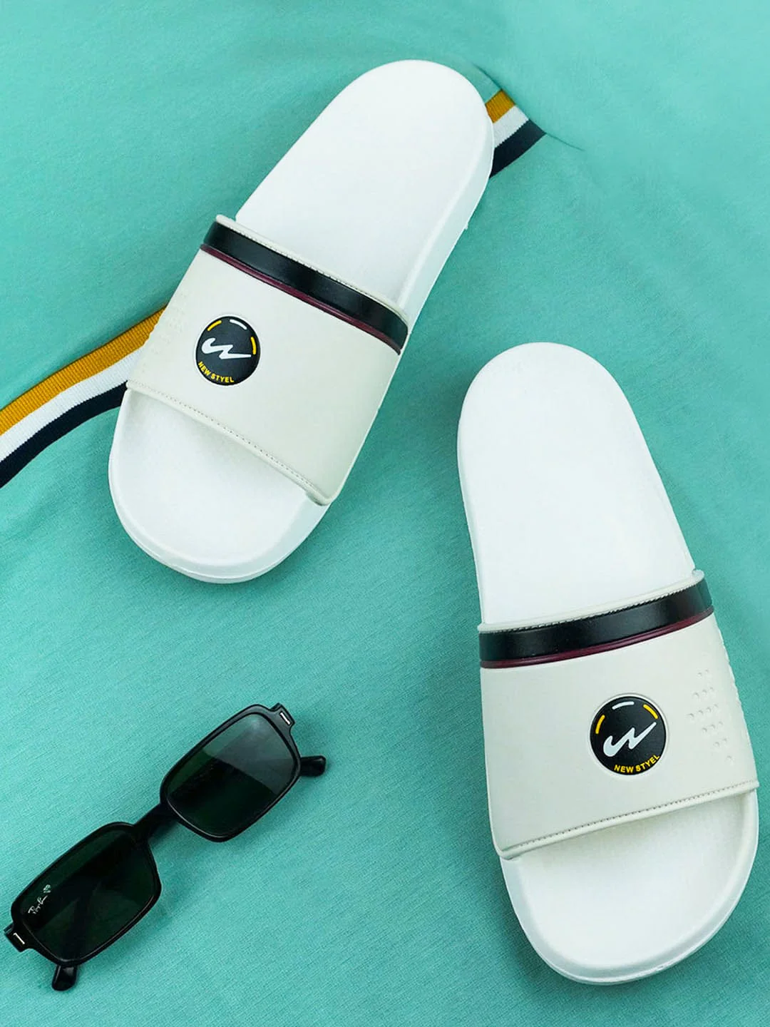 SL-431 White Men's Slides - Image 5