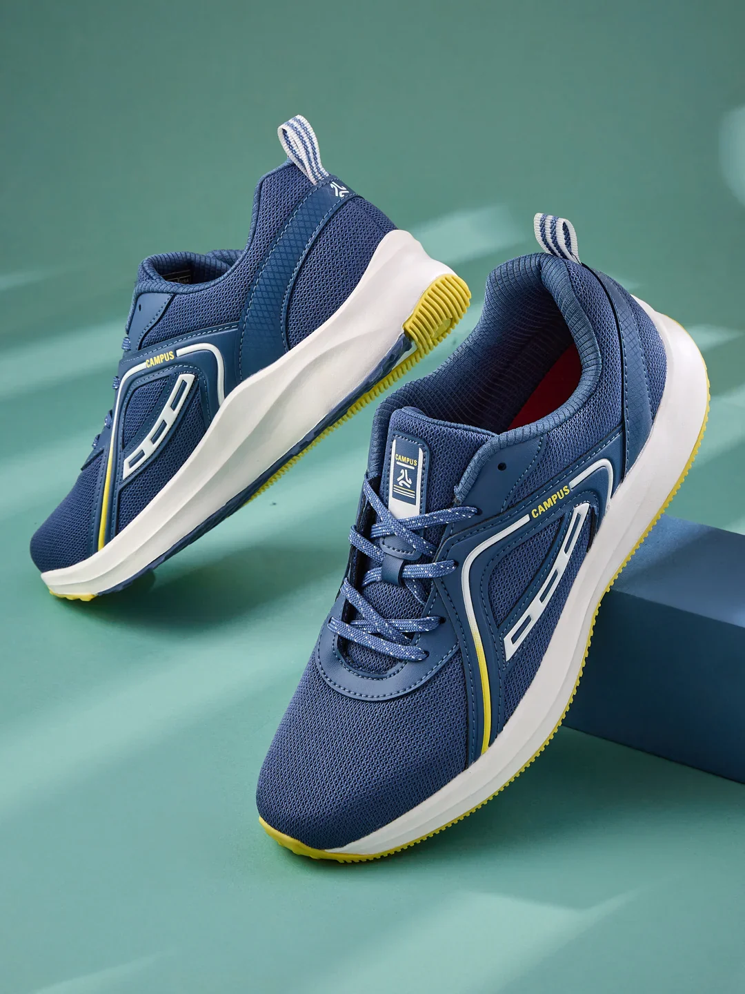 TURN Blue Men's Running Shoes