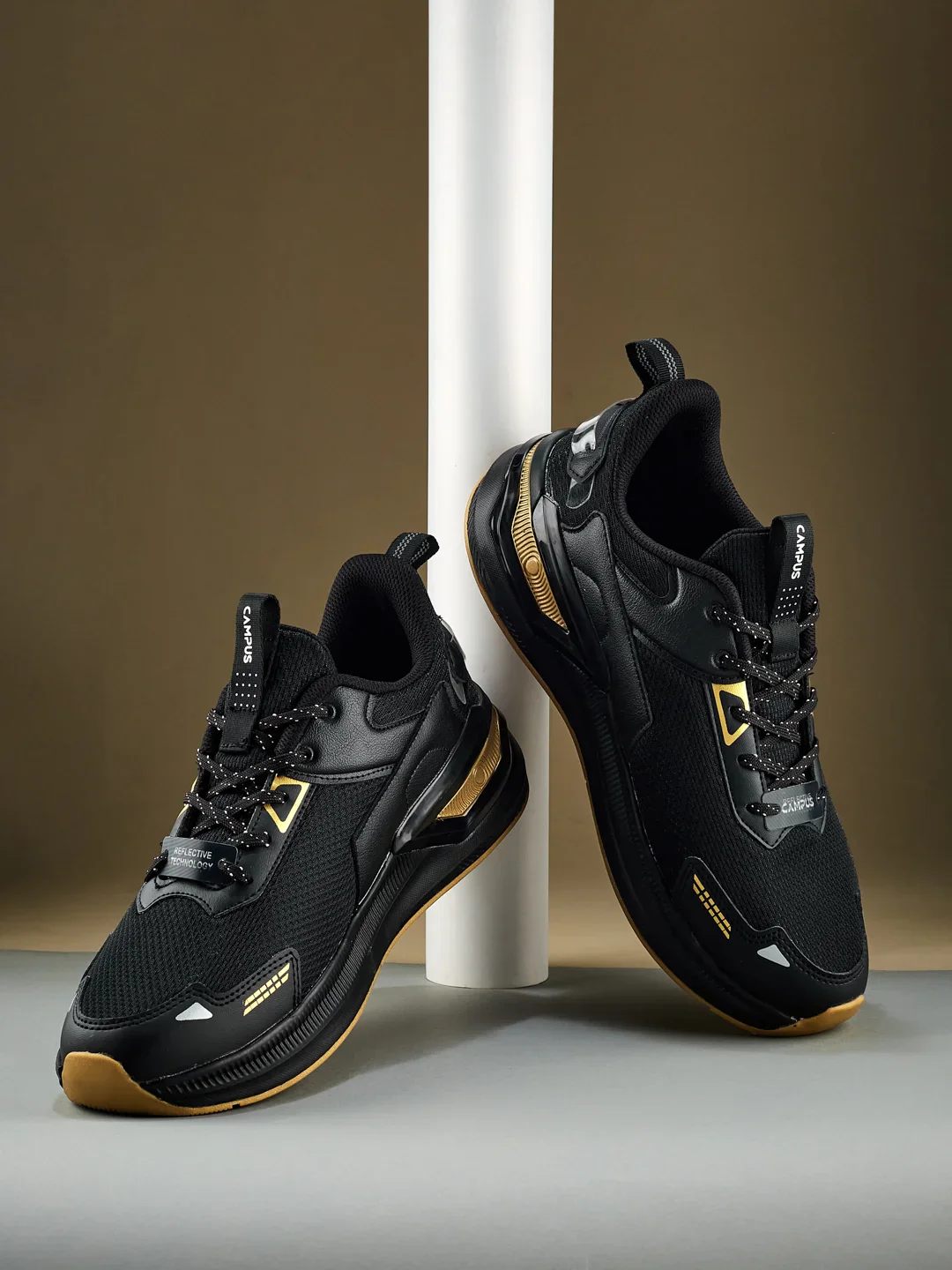 WEEKENDER Black Men's Sneakers - Image 7