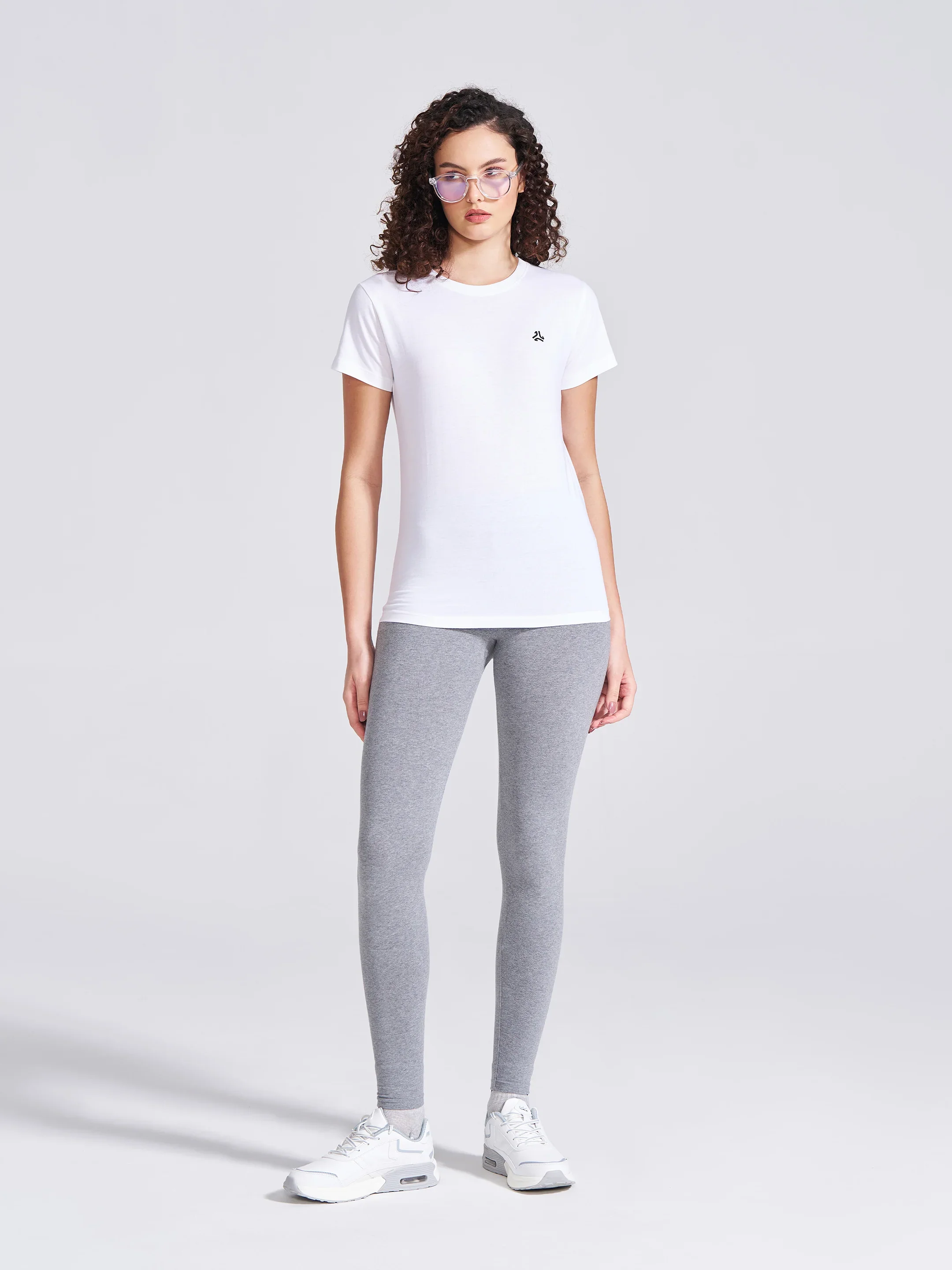 Women's White Solid Round Neck T-Shirt - Image 7